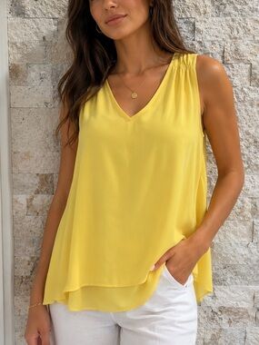 Signature Yellow V-Neck Sleeveless Camisole size xxl